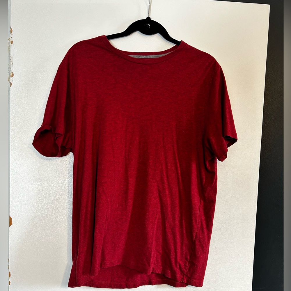 Old Navy T- Shirt